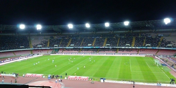 Napoli - Cagliari 0-1: Castro allo scadere gela il San Paolo