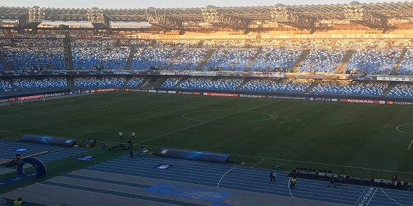 Napoli - Genoa 3-0: gli azzurri si congedano dal pubblico del Maradona calando il tris  